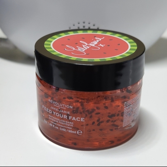 Revolution Feed your face Watermelon Mask Brand new - Picture 4 of 6